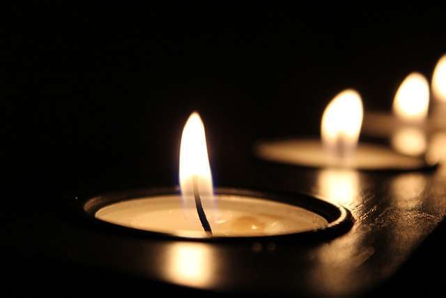 Abraza la Tranquilidad: Velas aromáticas para un oasis de paz en tu hogar